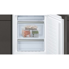 NEFF Įmontuojamas Šaldytuvas-Šaldiklis KI7863FF0